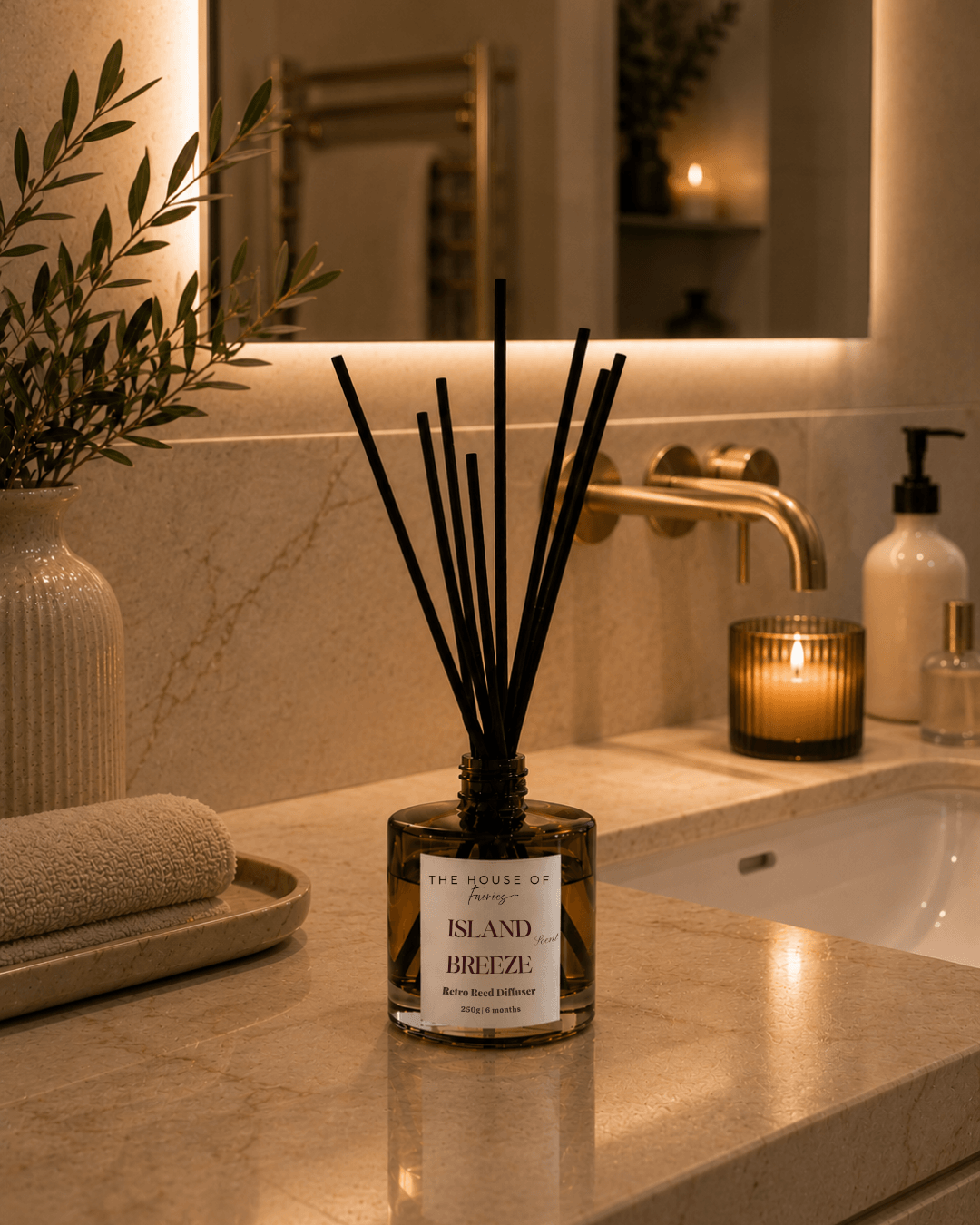 diffuser with reeds