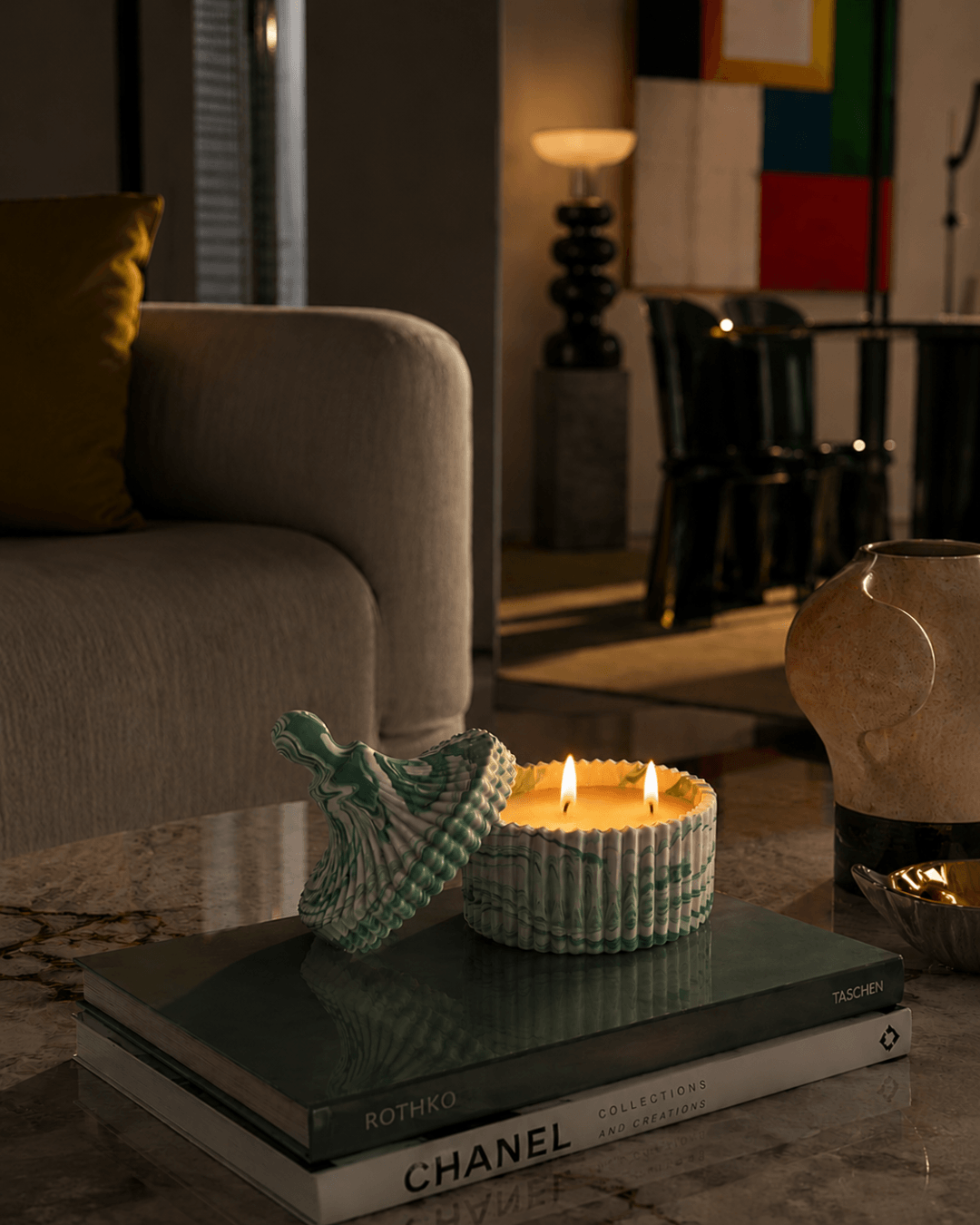 Cannabliss - Cannabis Flower & Cedarwood - Scented Candle